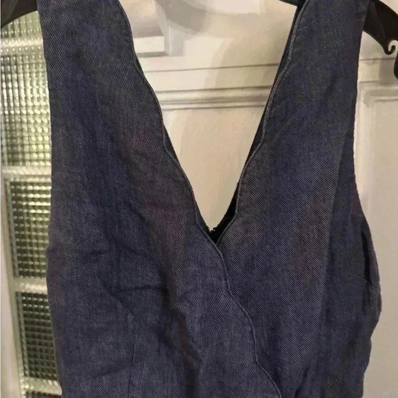 Nicole miller 100% linen blue jumpsuit with tie belt. zip up back wide leg. - Picture 2 of 11